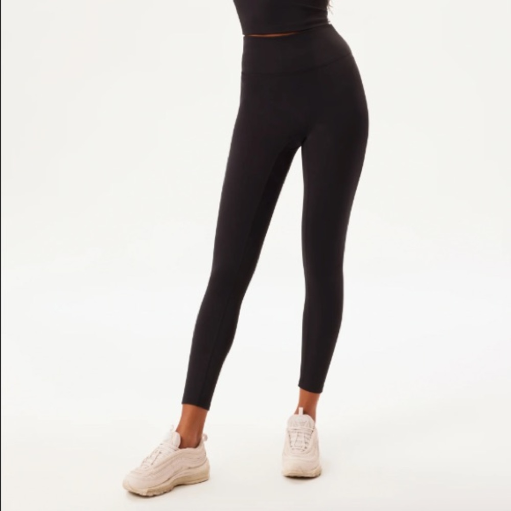 Girlfriend Collective FLOAT leggings - size small